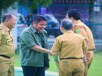 Gubernur-Sumsel-H-Herman-Deru-saat-tiba-di-Pendopoan-Kabupaten-Muba.jpg
