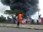 Gudang-BBM-ilegal-terbakar-di-Desa-Ibul-Besar-II-Kecamatan-Pemulutan.jpg