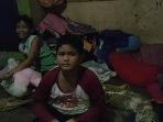 Iki-harus-menghidupi-adiknya-dan-tinggal-dikontrakan.jpg