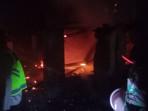 Satu Rumah di Rantau Alai Ogan Ilir Ludes Terbakar, Seorang Lansia Selamat dari Maut