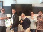 Kanwil-PT-Pegadaian-Palembang-Pratikno-bersama-Pimpinan-Tribun-Sumsel-dan-Sriwijaya-Post.jpg