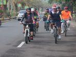 Kapolres-AKBP-Imam-Safii-SIk-MSi-ketika-bersepeda-beraama-PJU-Polres-Muba.jpg
