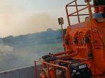 Kebakaran Lahan Kembali Terjadi Dekat Tol Palindra, Kabut Asap Tipis Selimuti Ruas Tol