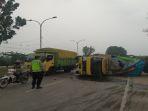 Kevelakaan-truk-Palembang.jpg