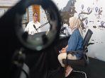 Menhub-RI-Budi-Karya-Sumardi-saat-berada-di-lantai-3-Graha-Tribun.jpg