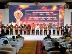 Menko-Airlangga-Rakorpusda-Pengendalian-Inflasi-2022-di-Surabaya.jpg