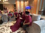Momen-lebaran-keluarga-Sule-dan-Nathalie-Holscher-Mahalini-ikut-sungkeman.jpg