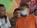 Oknum-guru-les-tersangka-pencabulan-saat-rilis-di-Polres-Prabumulih-Rabu-2222023.jpg