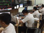 PT-Kereta-Api-Indonesia-Persero-dalam-menjalankan-operasional-kereta-api-barang.jpg
