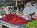 Pedagang-sayur-sayuran-di-Pasar-Pulo-Mas-Kecamatan-Tebing-Tinggi-Kabupaten-Empat-Lawang.jpg