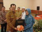 Pelatihan-Kewirausahaan-bagi-Pelaku-Usaha-Mikro-yang-dilaksanakan-selama-3-hari.jpg