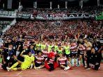 Pemain-Madura-United-foto-bersama-seusai-pertandingan-pekan-4-Liga-1-2022-2023.jpg