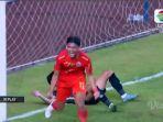 Pemain-Persija-Jakarta-Akbar-Arjunsyah-mencatatkan-namanya.jpg