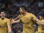 Pemain-depan-Barcelona-Robert-Lewandowski-kanan.jpg