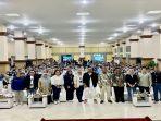 Pemimpin-Wilayah-PT-Pegadaian-Kanwil-III-Sumbagsel-Pratikno-berfoto-bersama-1.jpg