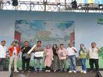 Penyerahan-Mobil-dan-Ragam-Hadiah-Pegadaian-Poin-di-Pekan-Raya-Pegadaian-Palembang.jpg