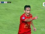 Penyerang-Persija-Jakarta-Rizky-Ridho-bersorak-setelah-menjaringkan-gol-balasan.jpg