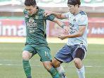 Persebaya-Surabaya-menang-tipis-1-0-atas-Persita-Tangerang.jpg