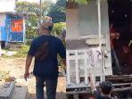 Polisi-Datangi-TKP-Rumah-yang-Dihancurkan-Tetangga.jpg