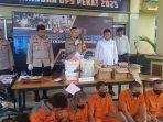 Operasi Pekat Musi 2025, Polres OKI Sita Ribuan Botol Miras dan Narkoba, 22 Tersangka Diamankan