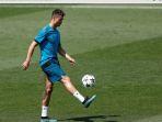 Ronaldo-dilaporkan-numpang-latihan-di-Real-Madrid.jpg