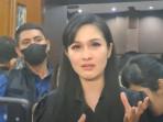 Sandra-Dewi-Bohong-Ngaku-Tas-Mewah-Endorse-Penyidik-Temui-Bukti-Lain-Ada-Transferan-Harvey-Moeis.jpg