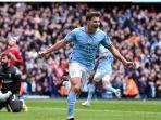Selebrasi-penyerang-Manchester-City-Julian-Alvarez-usai-menjebol-gawang-Liverpool.jpg
