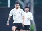 Shayne-Pattynama-saat-melakoni-latihan-bersama-Timnas-Indonesia.jpg