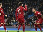 Striker-Liverpool-Mesir-Mohamed-Salah-Tengah-merayakan-gol-kedua.jpg