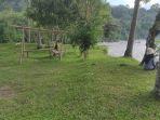 Tampak-salah-seorang-pengunjung-yang-berada-di-Taman-Jodoh.jpg