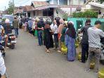 Gas 3 Kg di Pagar Alam Langka Jelang Lebaran Idul Fitri, Warga Rela Antre Kepanasan Buru Gas Melon