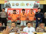 Tiga-pelaku-pencurian-sapi-saat-diamankan-di-polres-OKU.jpg