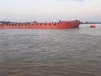Tugboat-terbalik-1.jpg