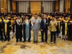 Wagub-Hadiri-Wisuda-UT.jpg