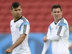aguero-dan-messi-di-sesi-latihan-timnas.jpg