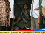 alami-gangguan-jiwa-ft-warga-desa-tanjung-agung-kecamatan-suka-merindu-kabupaten-laha-dipasung_20180911_170010.jpg