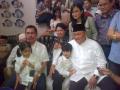 alex-noerdin-ishak-mekki-dan-keluarga.jpg