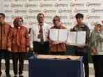 alumni-pengawas-dan-bawaslu-MoU.jpg