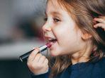 anak-make-makeup.jpg
