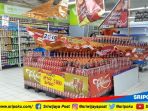 aneka-produk-promo-dari-sinar-sosro-fair-hypermart-palembang-indah-mall_20180331_151036.jpg
