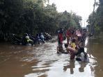 banjir-bandang-di-prabumulih1.jpg