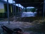 banjir-di-sungai-ogan.jpg