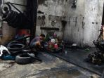 bengkel-terbakar_20180613_115508.jpg