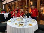 caketum-pssi-iwan-bule-merangkul-ketua-asprov-pssi.jpg