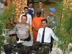 demi-obati-sesak-napas-pilih-tanam-ganja-di-rumah-akhirnya-diringkus-bersama-22-pot-pohon-ganja_20180711_092419.jpg