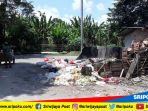 di-bak-sampah-pasar-saka-selabung-oku-selatan_20180319_135714.jpg
