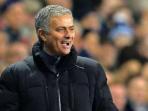 ekspresi-jose-mourinho-dalam-suatu-pertandingan.jpg
