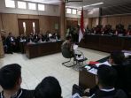 gubernur-jakarta-basuki-tjahaja-purnama-sidang-penistaan-agama_20161213_145836.jpg