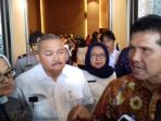 gubernur-sumsel-ir-h-alex-noerdin-sh-tengah_20161208_150830.jpg