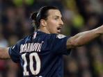 ibra-gagal-cetak-gol_20150504_063047.jpg